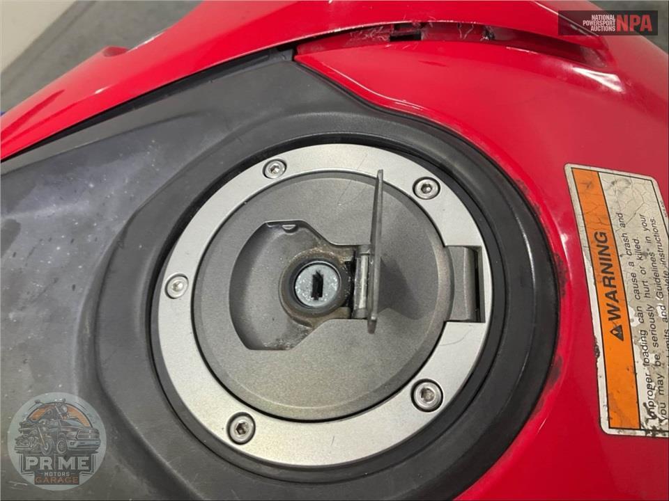 2023 Honda CBR1000RR — фото 15