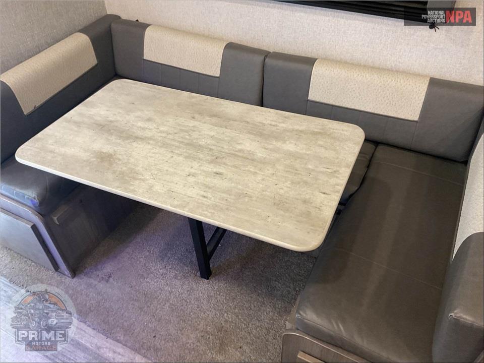 2021 Crossroads Rv M-34 RE - TEXAN SERIES — фото 10