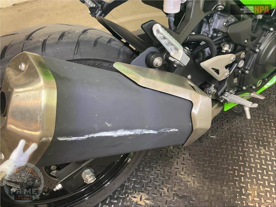 2023 Kawasaki EX400GPFAN NINJA 400 KRT (ABS) — фото 23