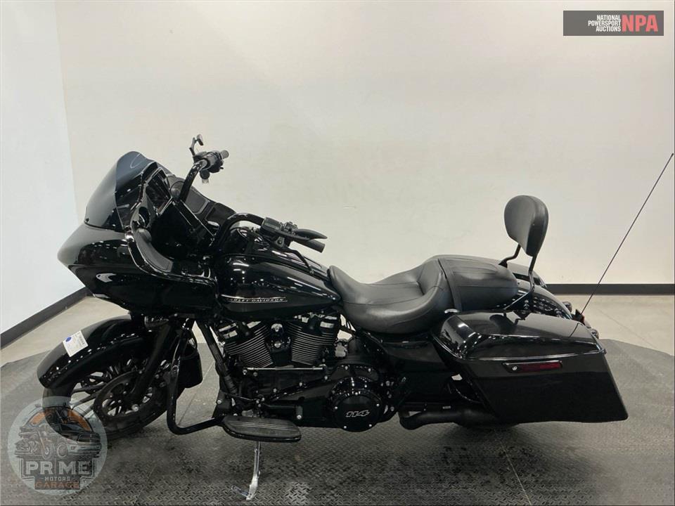 2019 Harley-Davidson FLTRXS ROAD GLIDE SPECIAL — фото 3