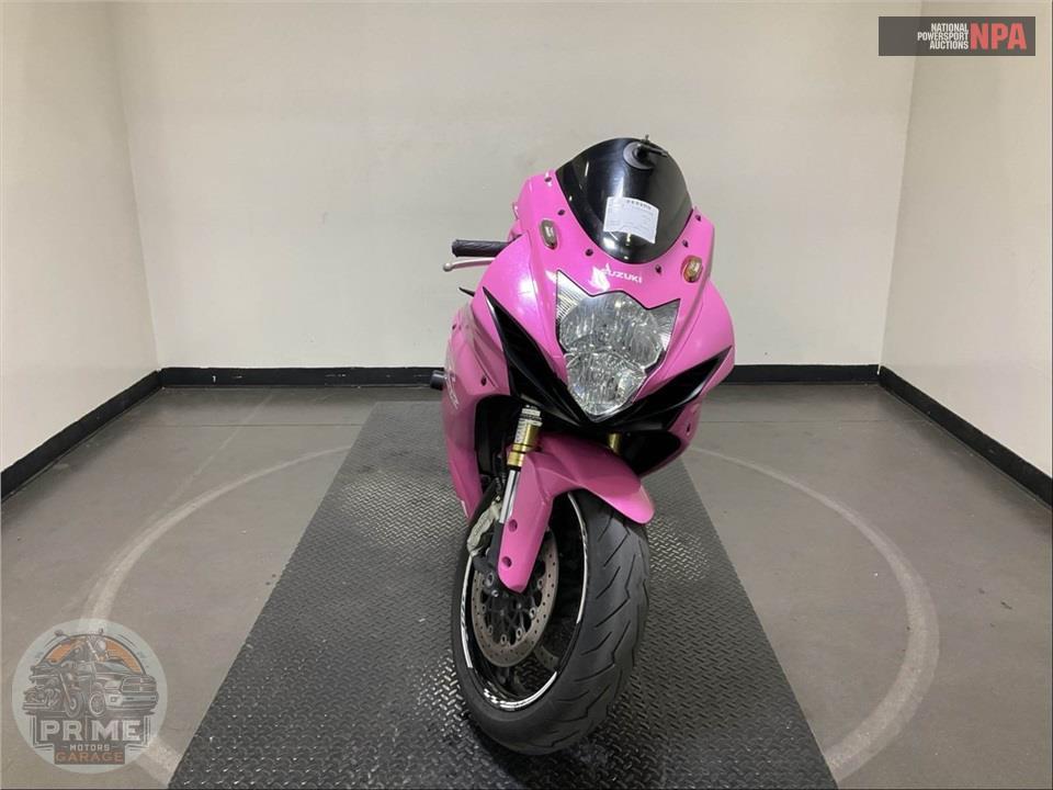 2011 Suzuki GSX-R750L1 — фото 2