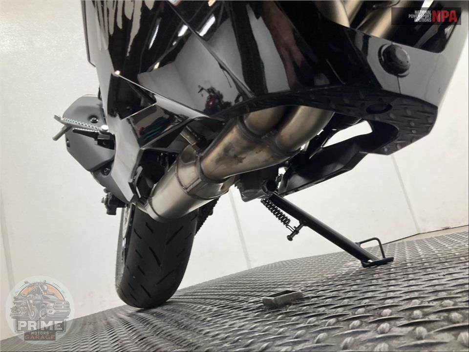 2026 Kawasaki NINJA ZX-4R ABS — фото 11