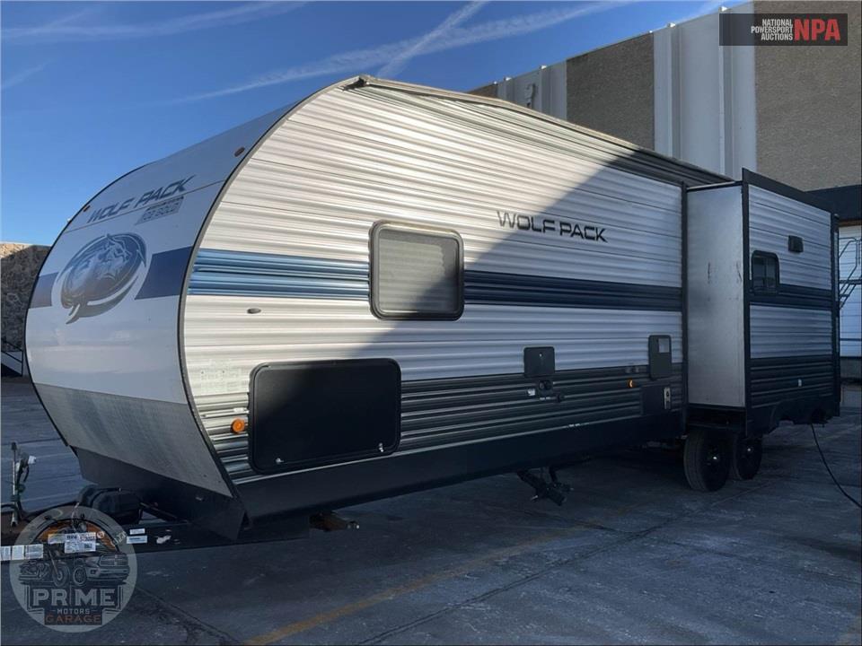 2019 Cherokee By Forest River M-23GOLD15 WOLF PACK TOY HAULER SERIES — фото 2