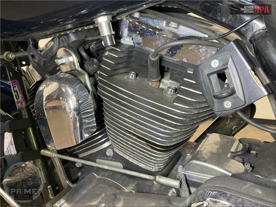2013 Harley-Davidson FLHRC ROAD KING CLASSIC — фото 10