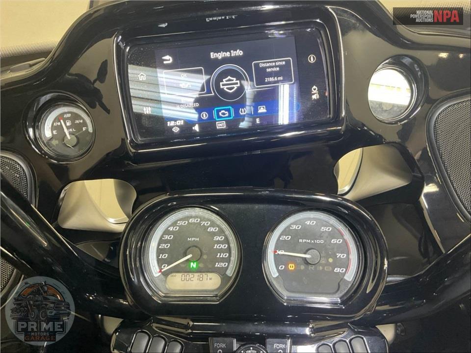 2023 Harley-Davidson FLTRK ROAD GLIDE LIMITED — фото 5