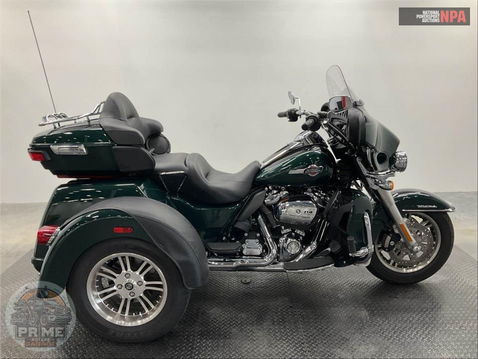 2024 Harley-Davidson FLHTCUTG TRI GLIDE ULTRA CLASSIC — фото 1