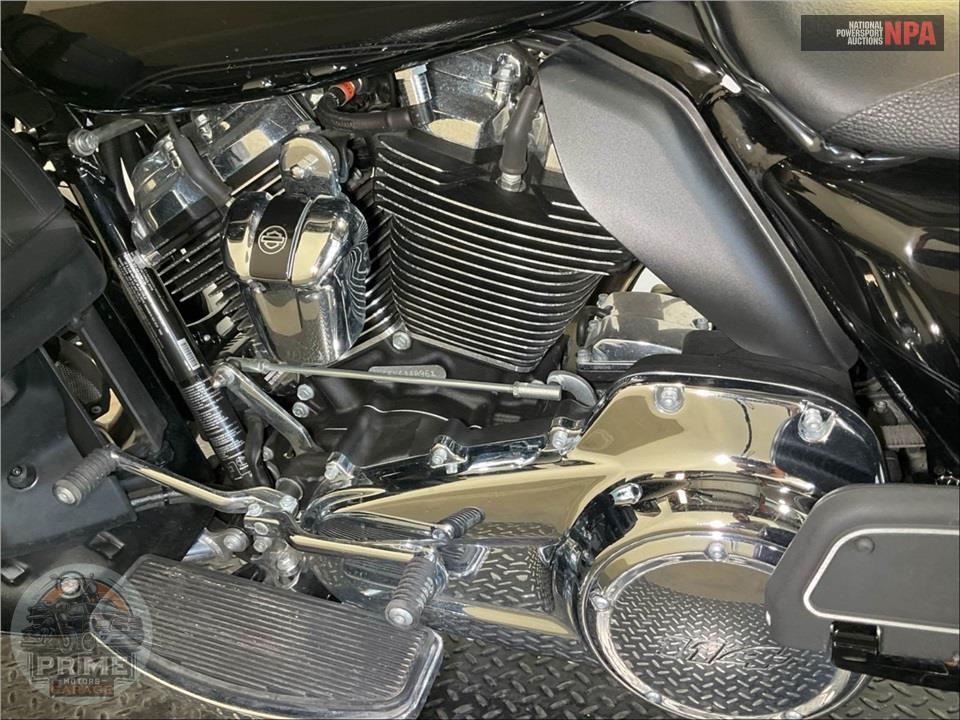 2019 Harley-Davidson FLTRU ROAD GLIDE ULTRA — фото 7