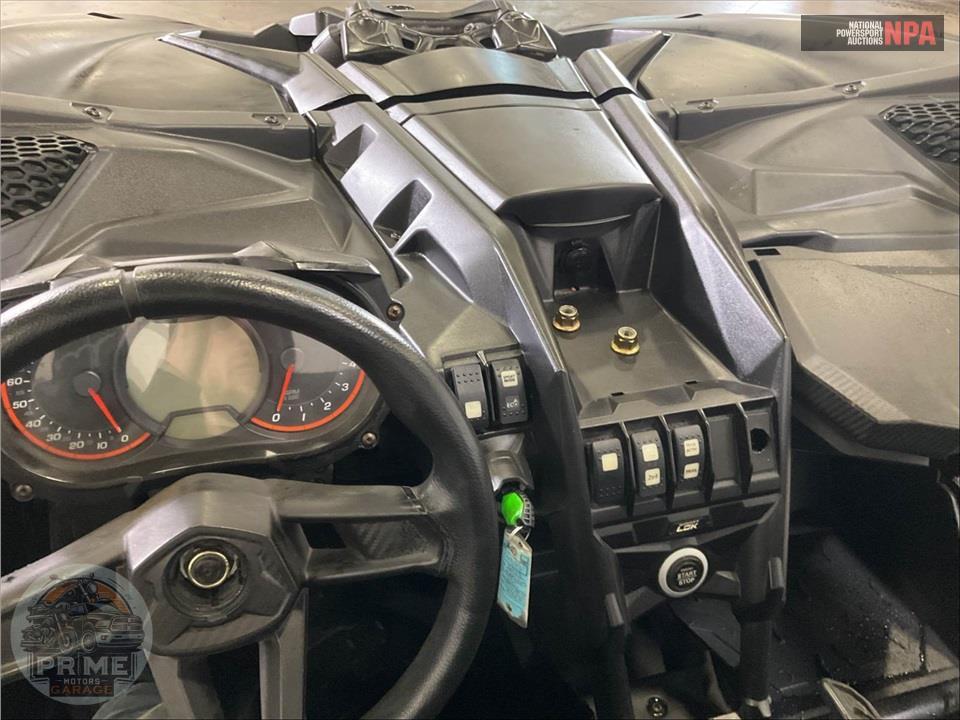 2019 Can-Am MAVERICK X3 X RS TURBO R — фото 8