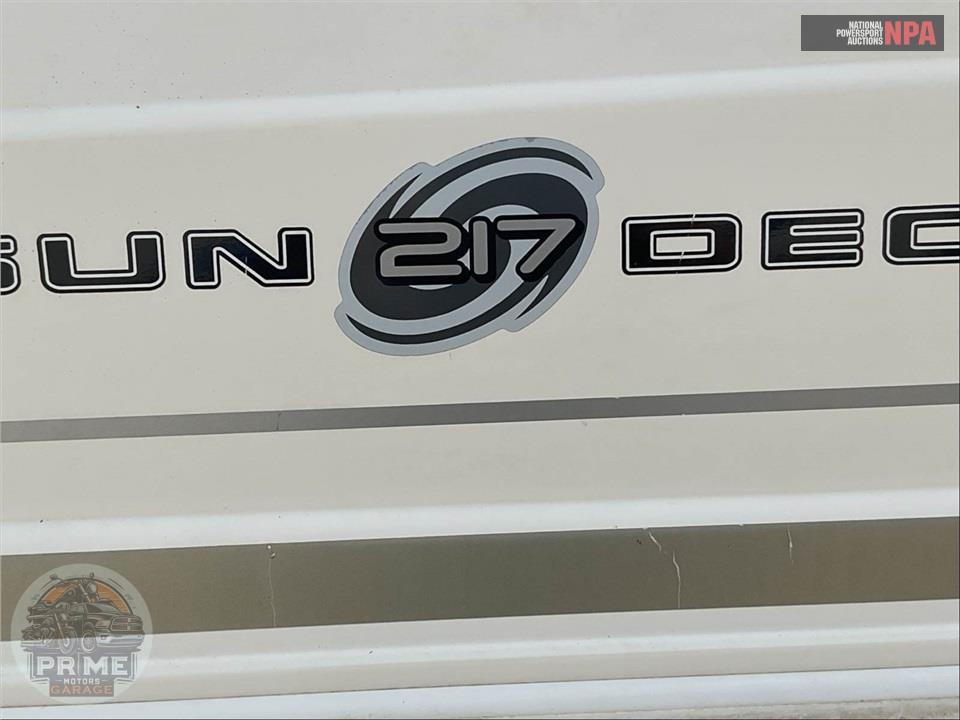 2011 Hurricane Boat SUNDECK SPORT L=21/E=1 225HP MERCURY OB — фото 33
