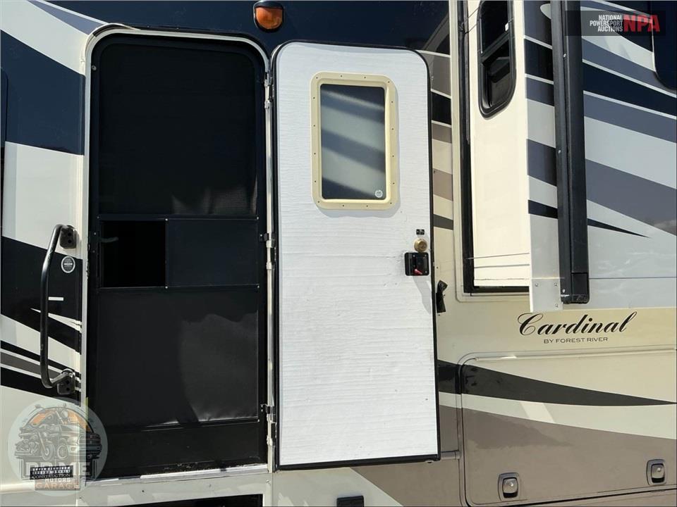 2014 Cardinal By Forest River M-3800FL - FIFTH WHEEL SERIES — фото 34