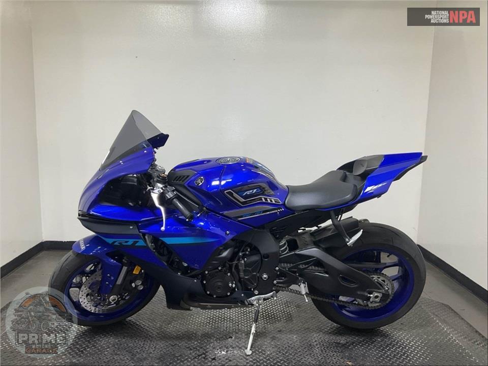 2024 Yamaha YZF-R1 — фото 3