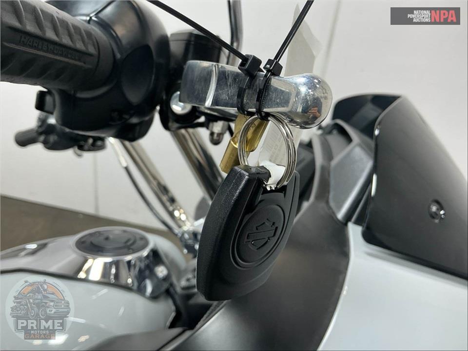 2025 Harley-Davidson FLTRX ROAD GLIDE — фото 9