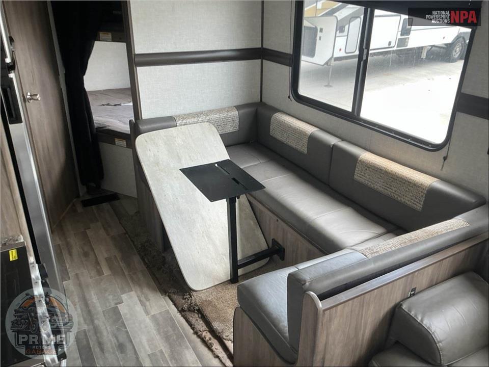 2021 Crossroads Rv M-270 BH ZINGER LITE SERIES — фото 10
