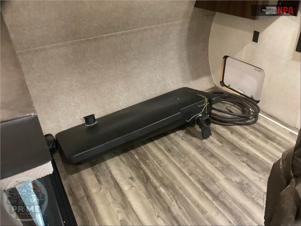 2018 Jayco M-324 BDS - JAY FLIGHT SLX SERIES — фото 12