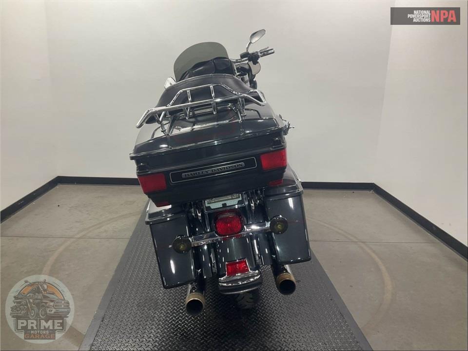 2008 Harley-Davidson FLHTCU ULTRA CLASSIC ELECTRA GLIDE — фото 4