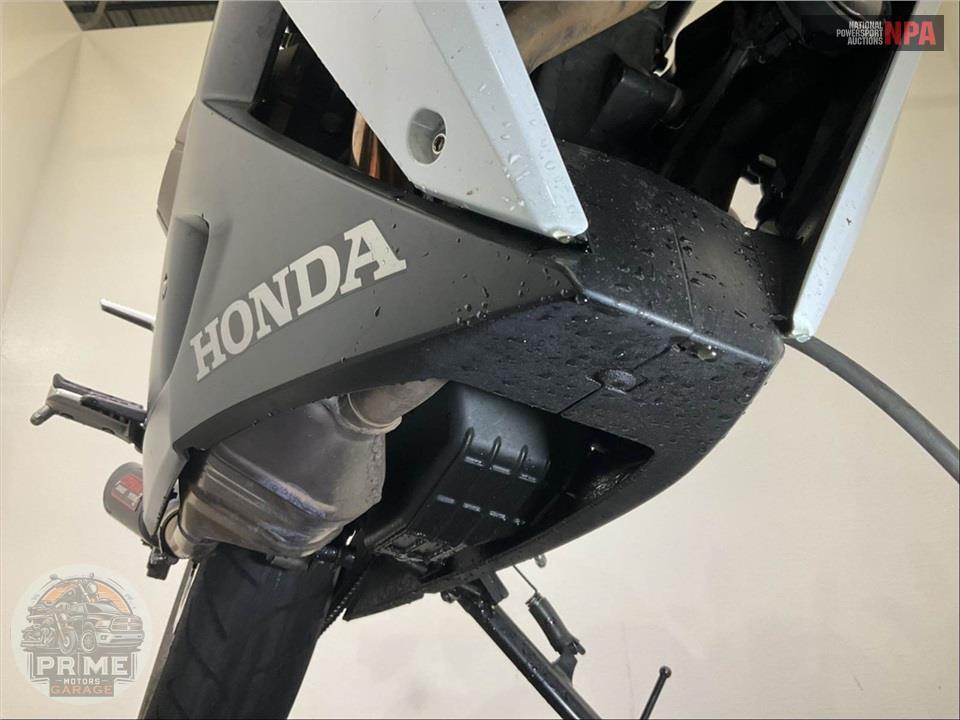 2018 Honda CBR500R — фото 28