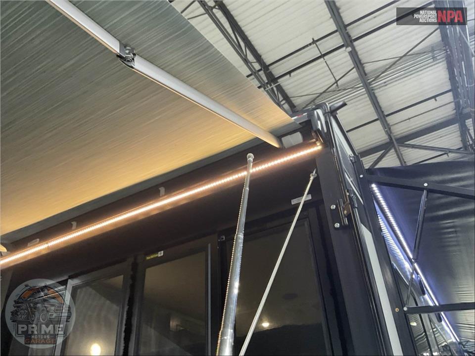 2022 Grand Design Recreational Vehicles M-25G MOMENTUM G-CLASS TOY HAULER SERIES — фото 31