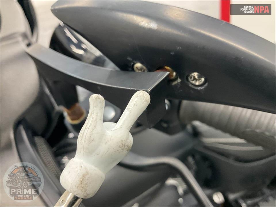 2021 Indian Motorcycle ROADMASTER DARK HORSE (BLACK SMOKE) — фото 41