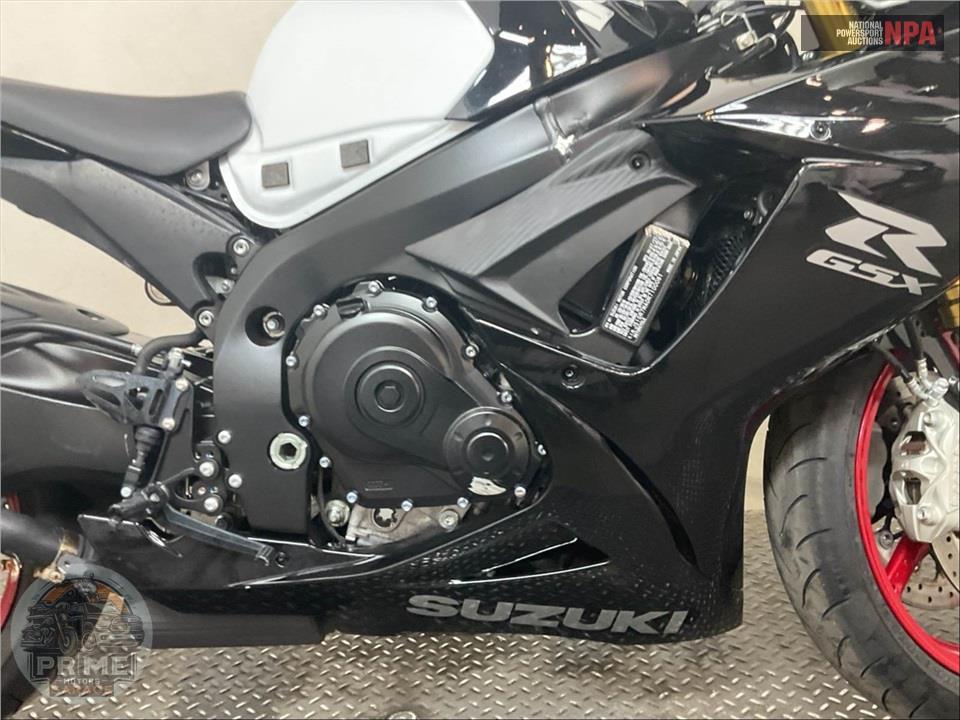 2024 Suzuki GSX-R750M4 — фото 6