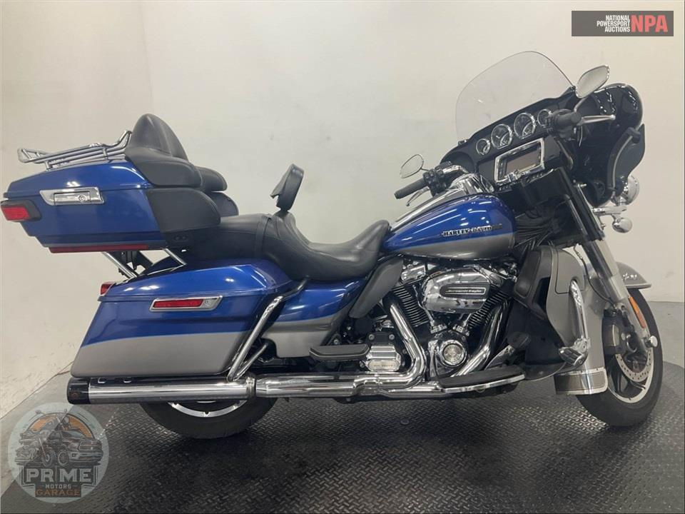 2017 Harley-Davidson FLHTK ULTRA LIMITED — фото 1