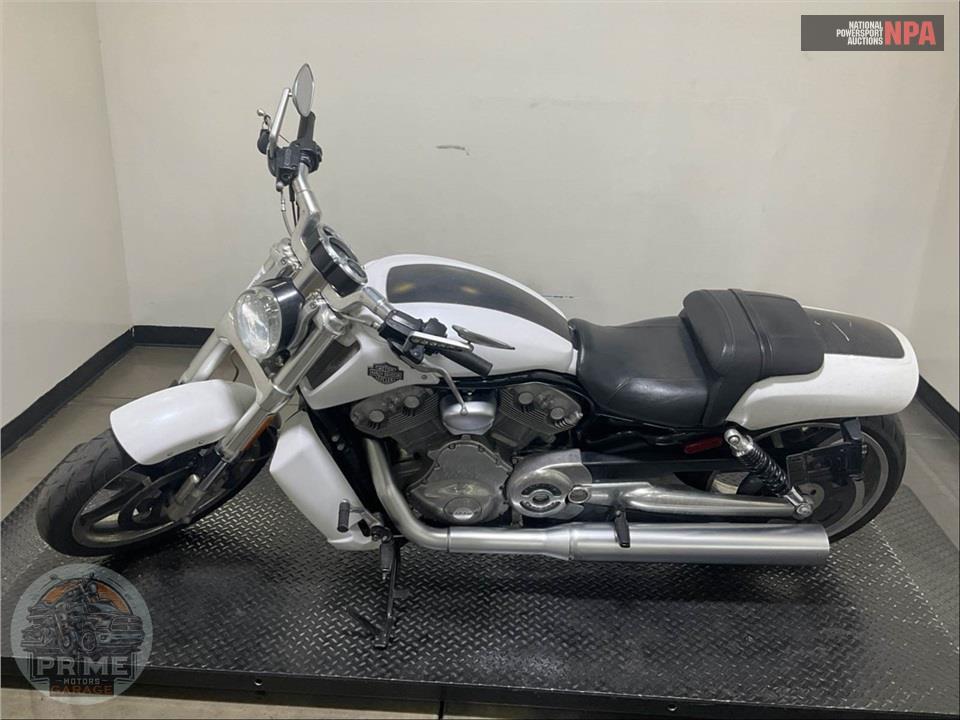 2013 Harley-Davidson VRSCF MUSCLE V-ROD — фото 3