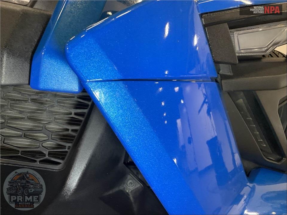 2020 Polaris SLINGSHOT SL — фото 10