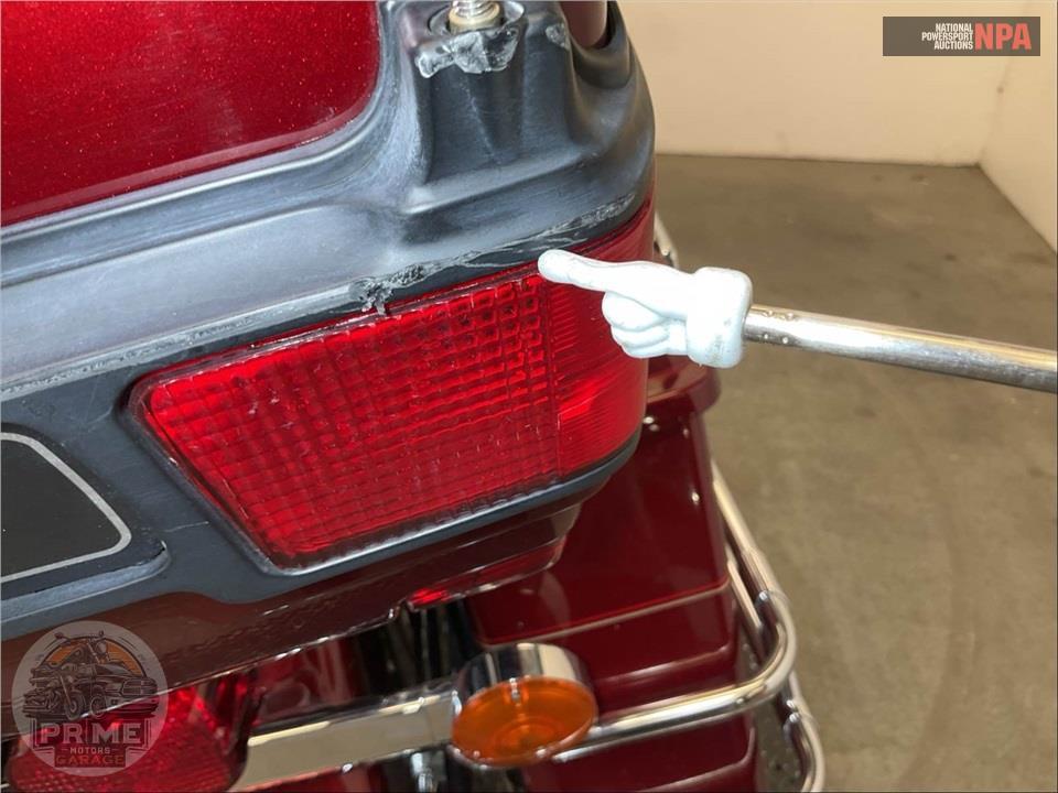 2010 Harley-Davidson FLHTCU ULTRA CLASSIC ELECTRA GLIDE — фото 32