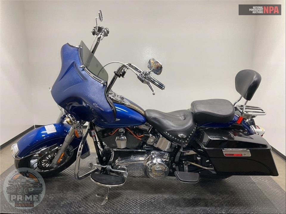 2010 Harley-Davidson FLSTC HERITAGE SOFTAIL CLASSIC — фото 3