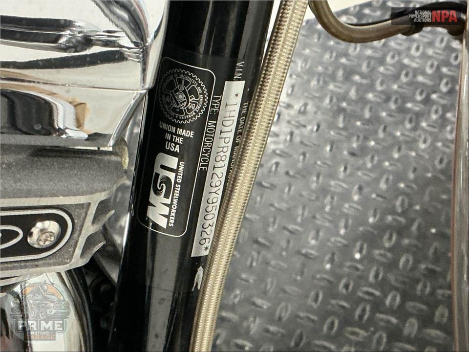2009 Harley-Davidson FLHTCUSE4 — фото 40