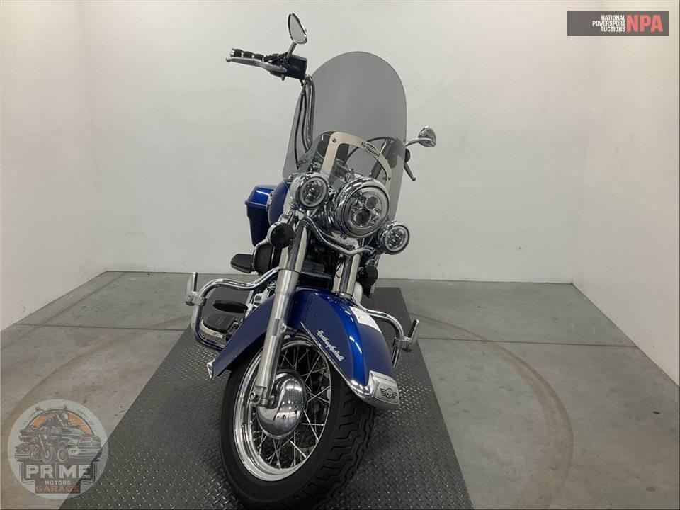 2016 Harley-Davidson FLSTC HERITAGE SOFTAIL CLASSIC — фото 2