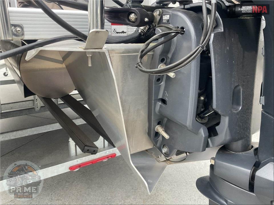 2023 Bennington Pontoons 23 SSR(*)S SERIES L=24/E=1-150HP YAMAHA OB — фото 12