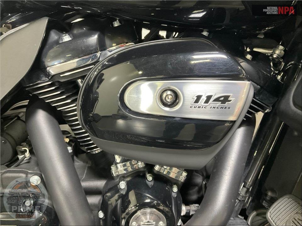 2023 Harley-Davidson FLTRK ROAD GLIDE LIMITED — фото 6