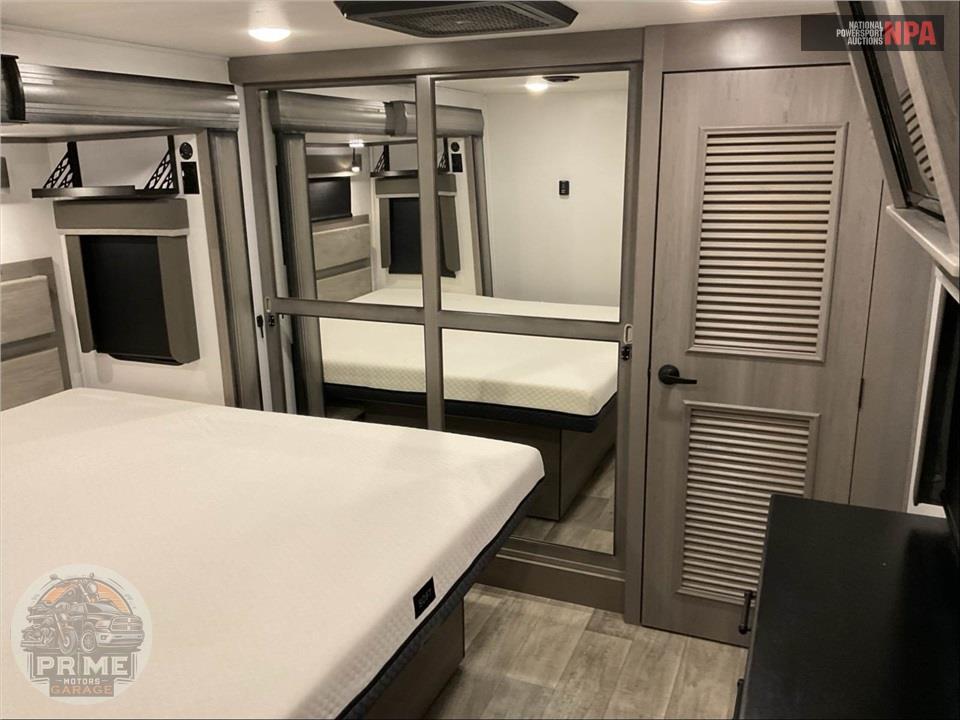 2023 Keystone Rv M-3231 CK - MONTANA FIFTH WHEEL SERIES — фото 9