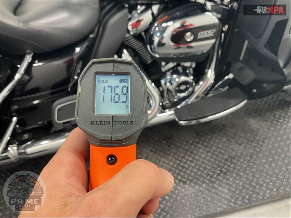 2017 Harley-Davidson FLTRU ROAD GLIDE ULTRA — фото 8