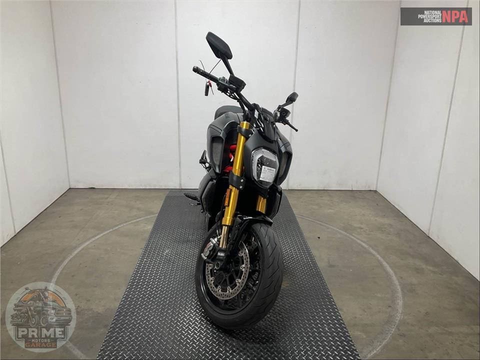 2019 Ducati DIAVEL 1260 S — фото 2