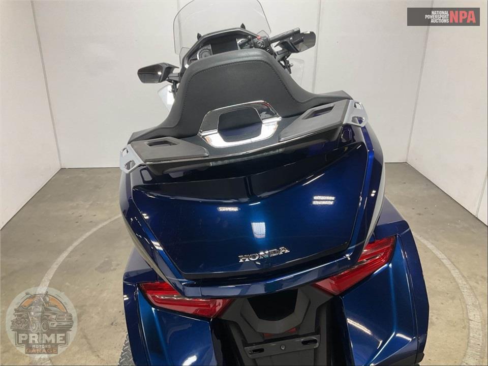 2018 Honda GL1800D GOLDWING TOUR DCT (BLUE) — фото 19
