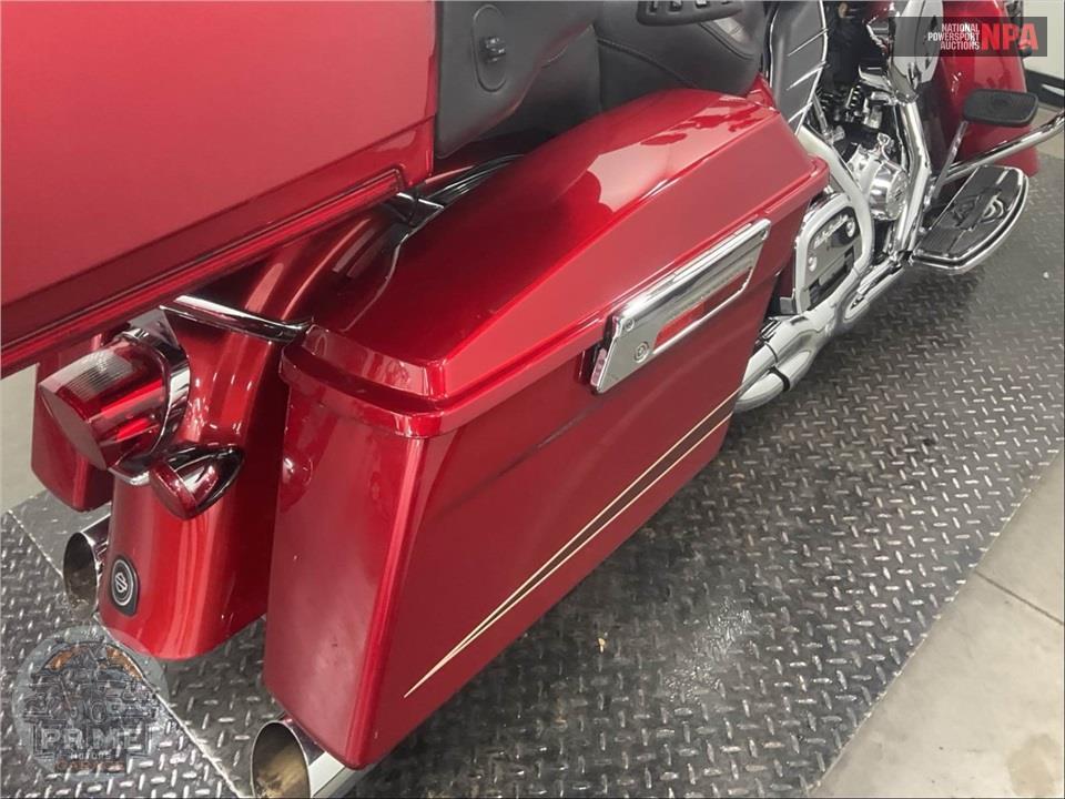 2012 Harley-Davidson FLTRU ROAD GLIDE ULTRA — фото 23