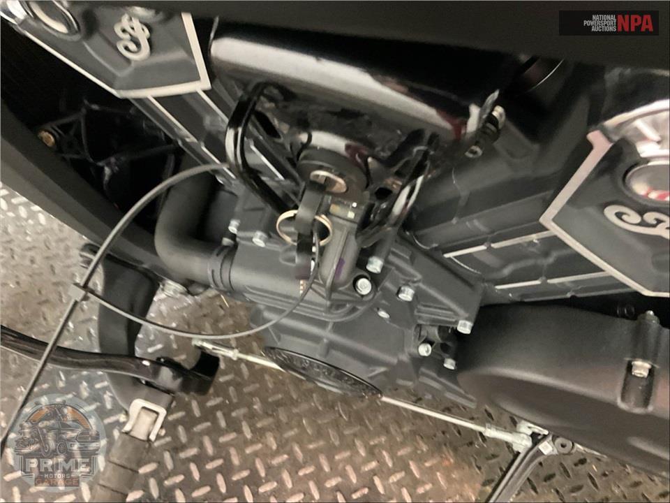 2018 Indian Motorcycle SCOUT BOBBER (BLACK) — фото 9