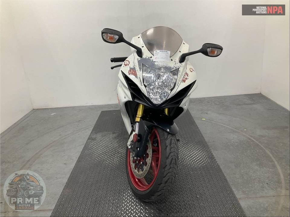 2017 Suzuki GSX-R750L7 — фото 2