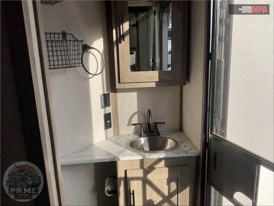 2021 Salem By Forest River M-353BED - HEMISPHERE FIFTH WHEEL SERIES — фото 23