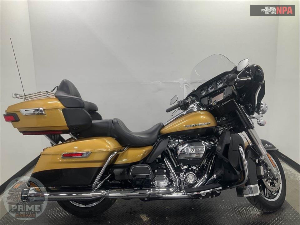 2017 Harley-Davidson FLHTK ULTRA LIMITED — фото 1