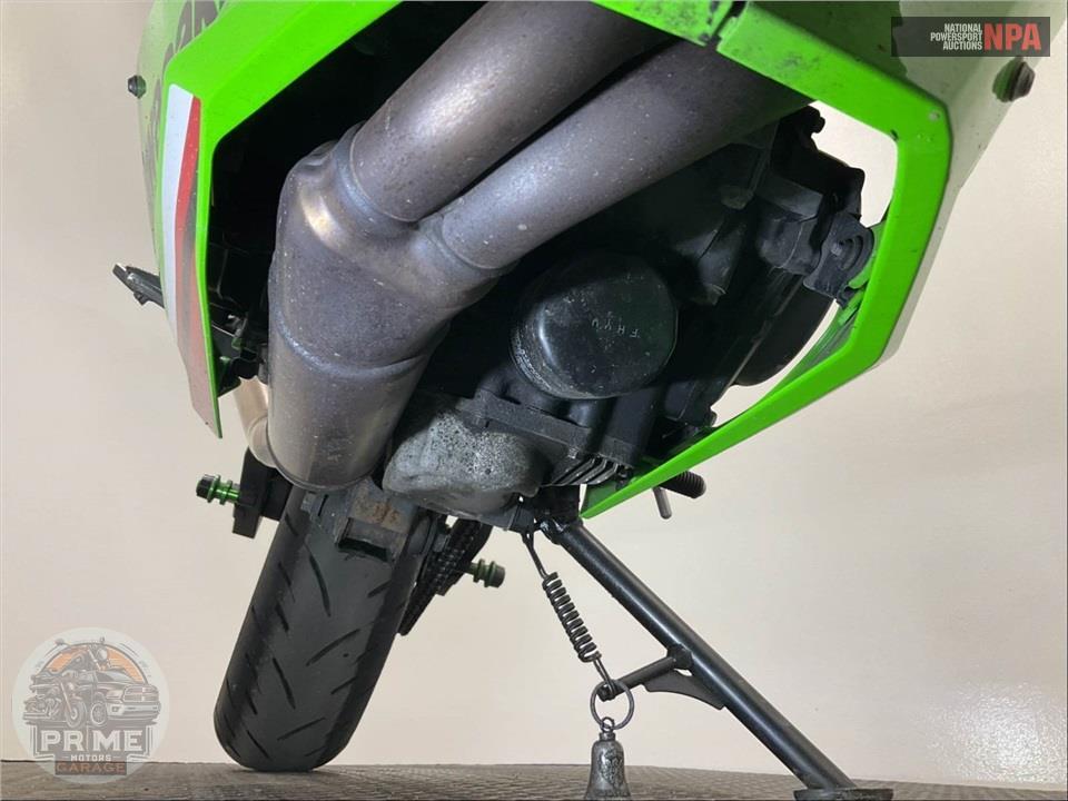 2023 Kawasaki EX400HPFAN NINJA 400  KRT EDITION — фото 12