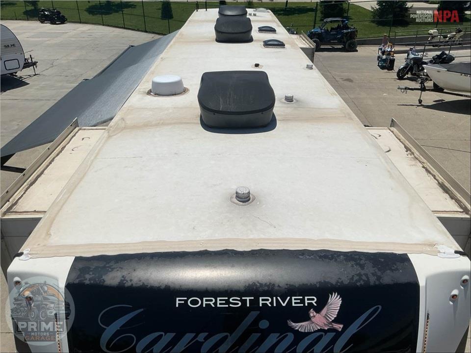 2020 Cardinal By Forest River M-370FLX - LUXURY FIFTH WHEEL SERIES — фото 31