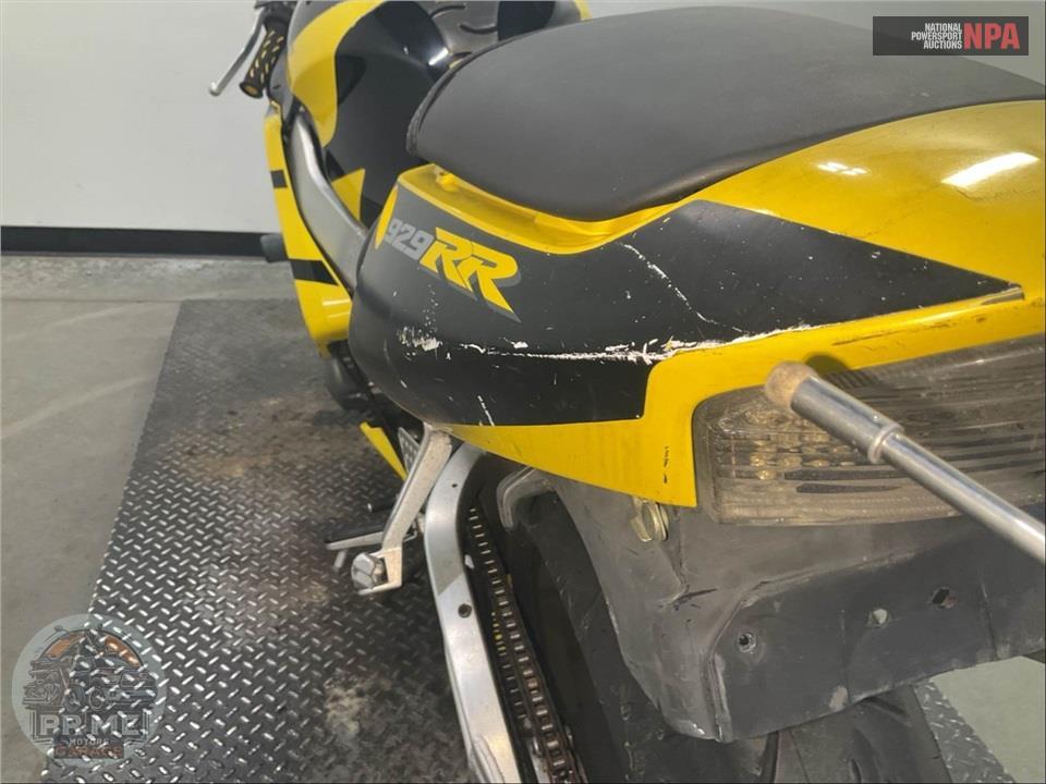 2001 Honda CBR929RR — фото 18