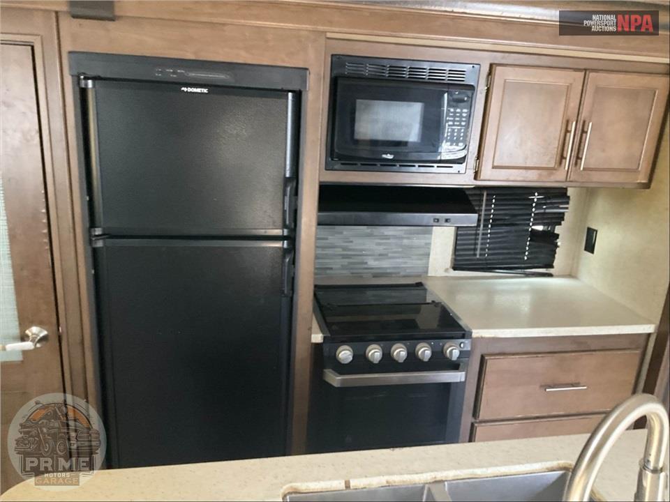 2019 Keystone Rv M-30 RLS - COUGAR FIFTH WHEEL SERIES — фото 18