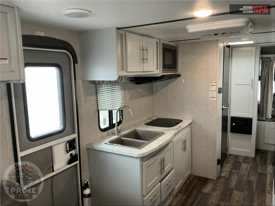 2020 Keystone Rv M-2190 EX - BULLET CROSSFIRE SERIES — фото 9
