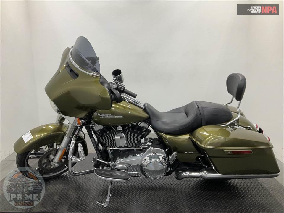 2016 Harley-Davidson FLHX STREET GLIDE — фото 3