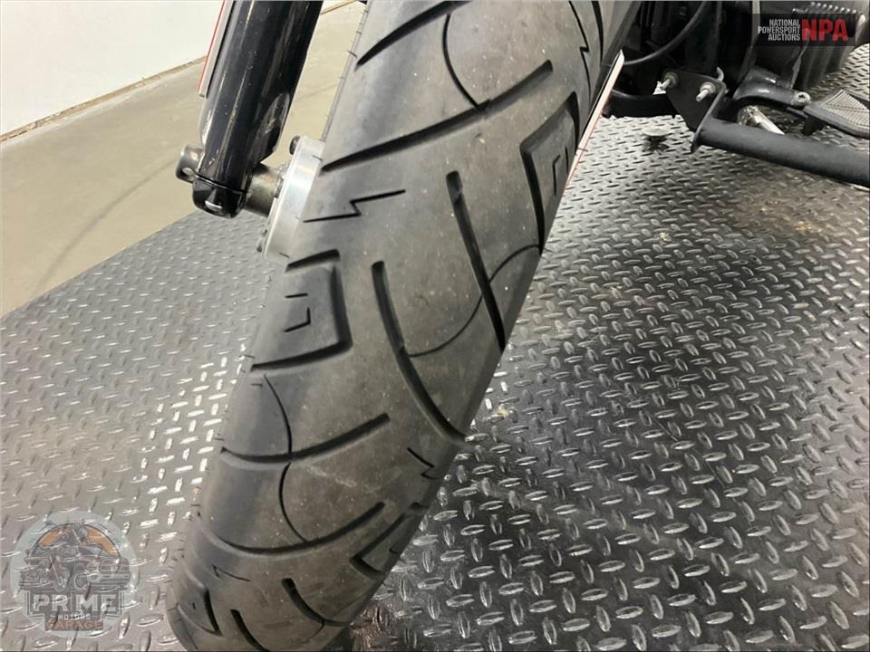 2016 Harley-Davidson FXDB STREET BOB — фото 17