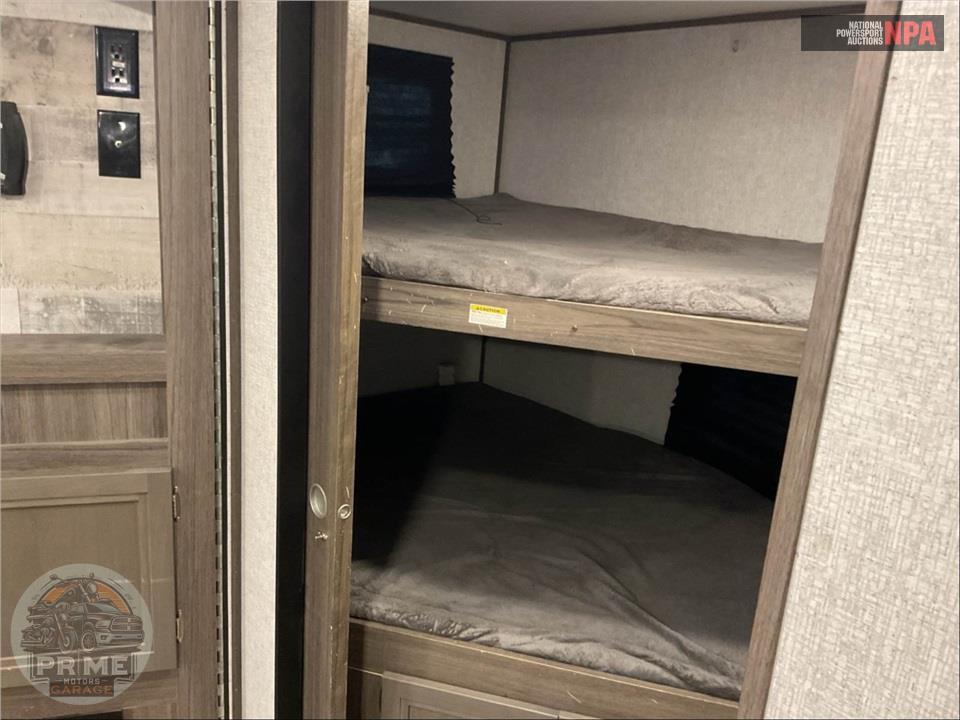 2021 Kodiak By Dutchmen M-296BHSL - ULTRA LITE SERIES — фото 13