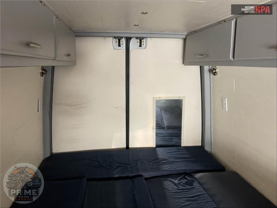 2011 Mercedes-Benz SPRINTER 2500 DIESEL — фото 5